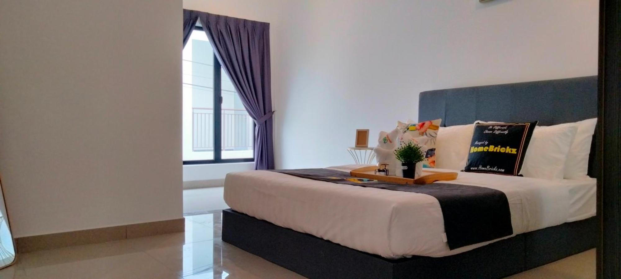 Modern 2-storey Townhouse, Taman Orkid I Homebrickz Homestay *