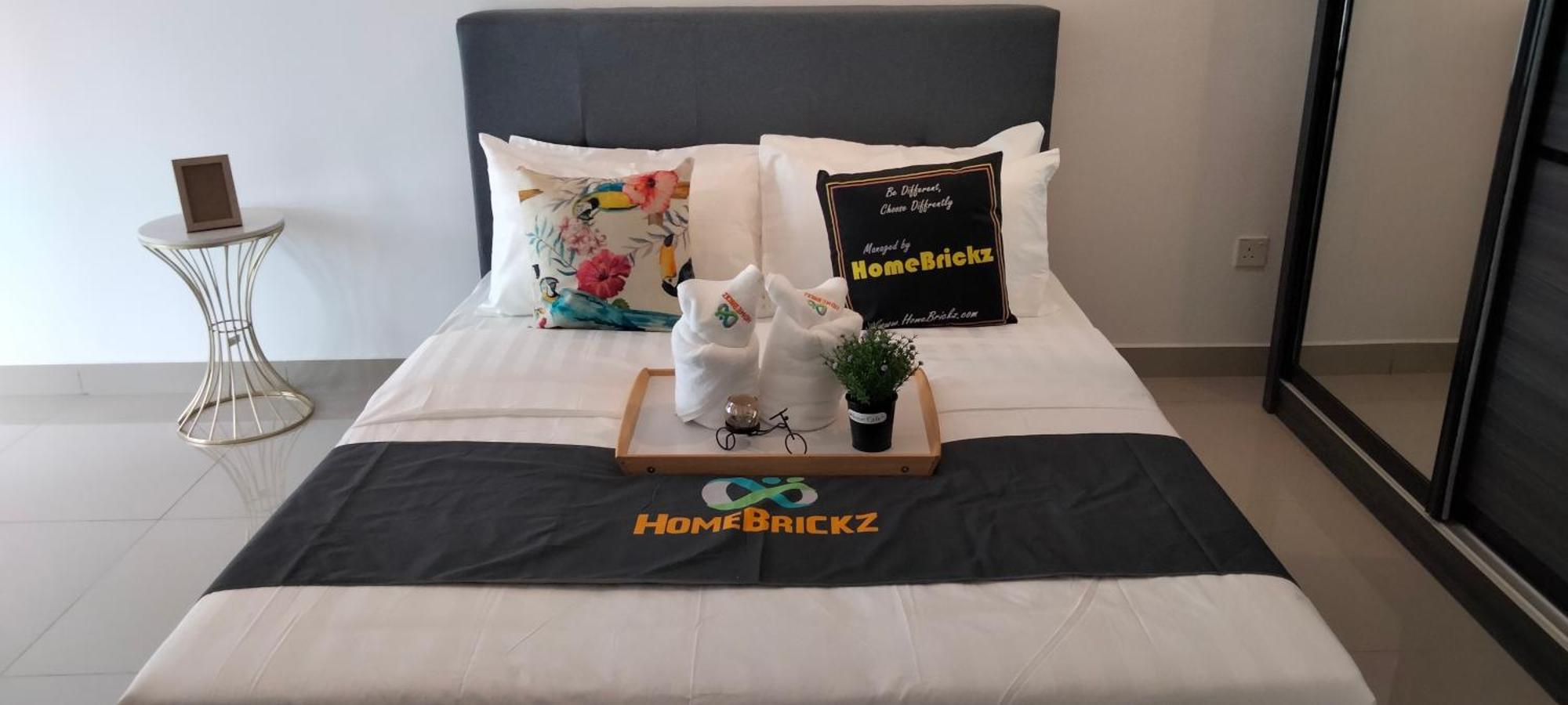 Homestay Modern 2-storey Townhouse, Taman Orkid I Homebrickz *